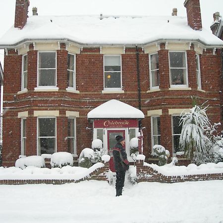 Colebrook Guest House ฟาร์นโบโรห์ ภายนอก รูปภาพ